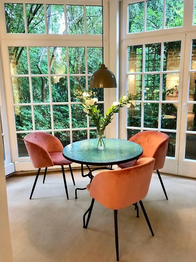 The Suites Alster Waterfront Family Apartments Hamburg
